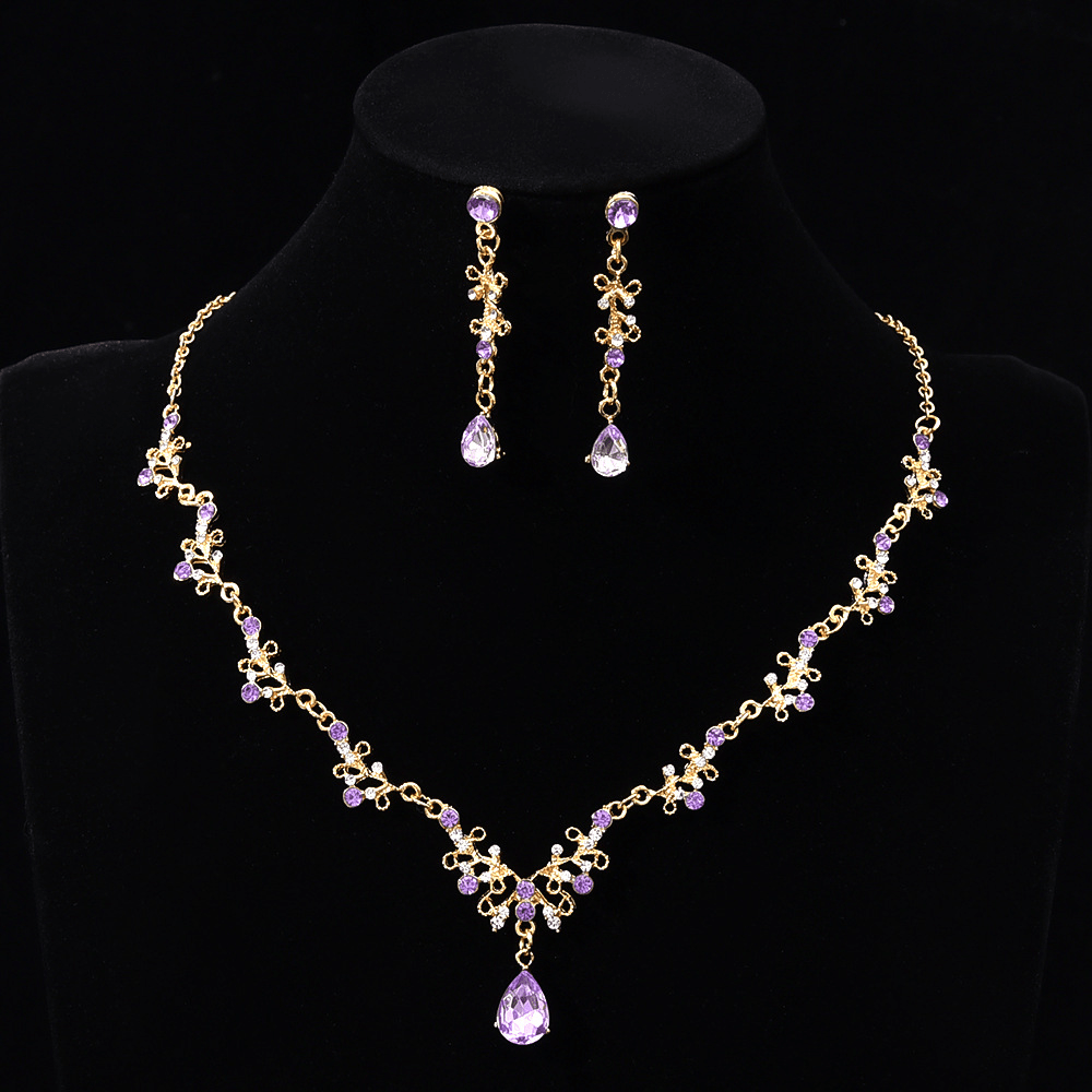 Dreamy Handmade Necklace / Necklace Set | Comes with a Free Jewelry Gift Box