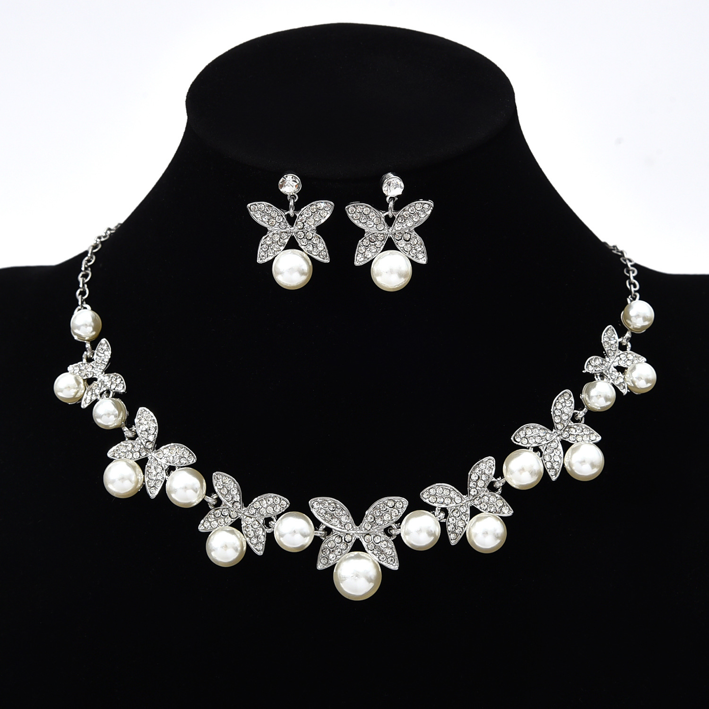 Dreamy Handmade Necklace / Necklace Set | Comes with a Free Jewelry Gift Box