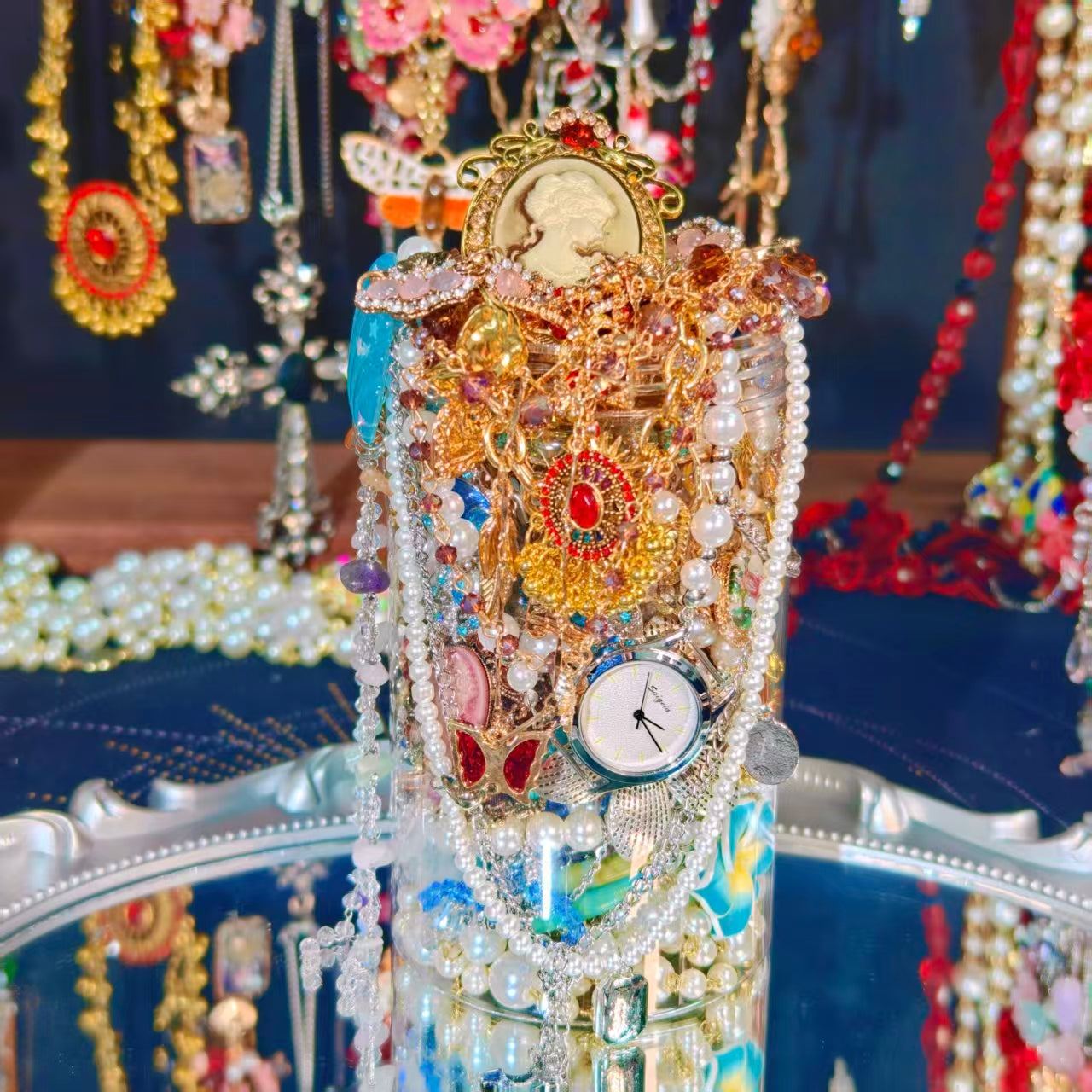 Vintage themed | Mystery Jewelry Jar 2905