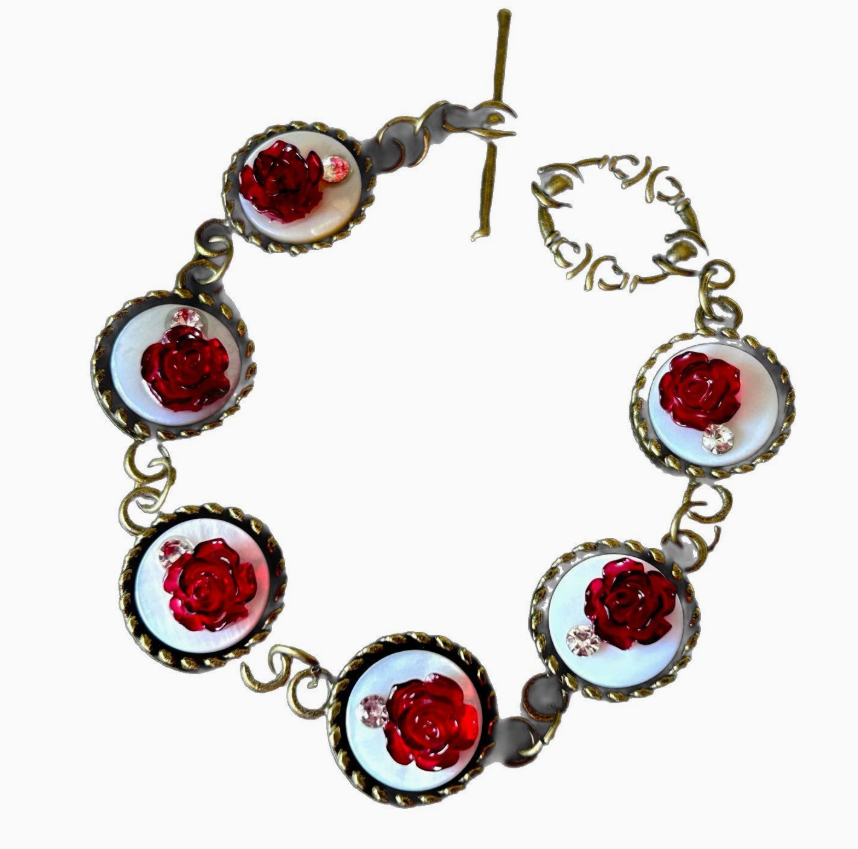 Vintage-Inspired Red Floral Shell Necklace Set – Original European Retro Design