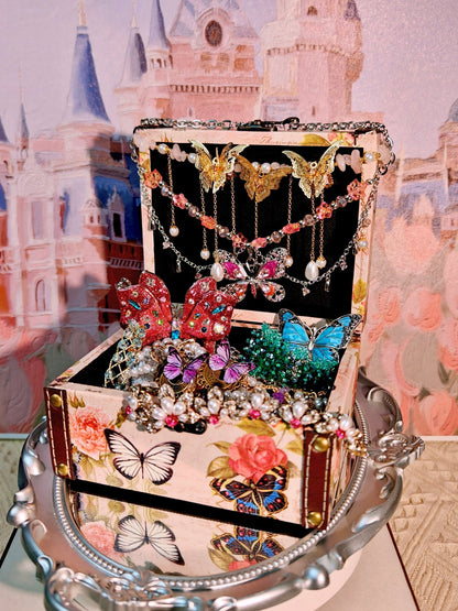 Princess's Crystal Butterfly Box | Mystery Jewelry Jar 2682012