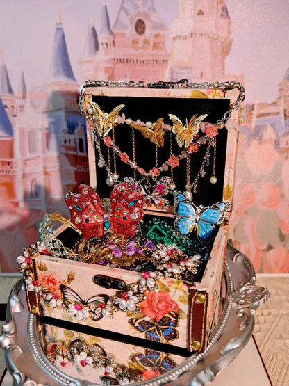 Princess's Crystal Butterfly Box | Mystery Jewelry Jar 2682012