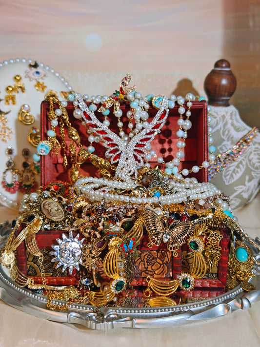 Medieval Casket themed | Mystery Jewelry Jar 2591225