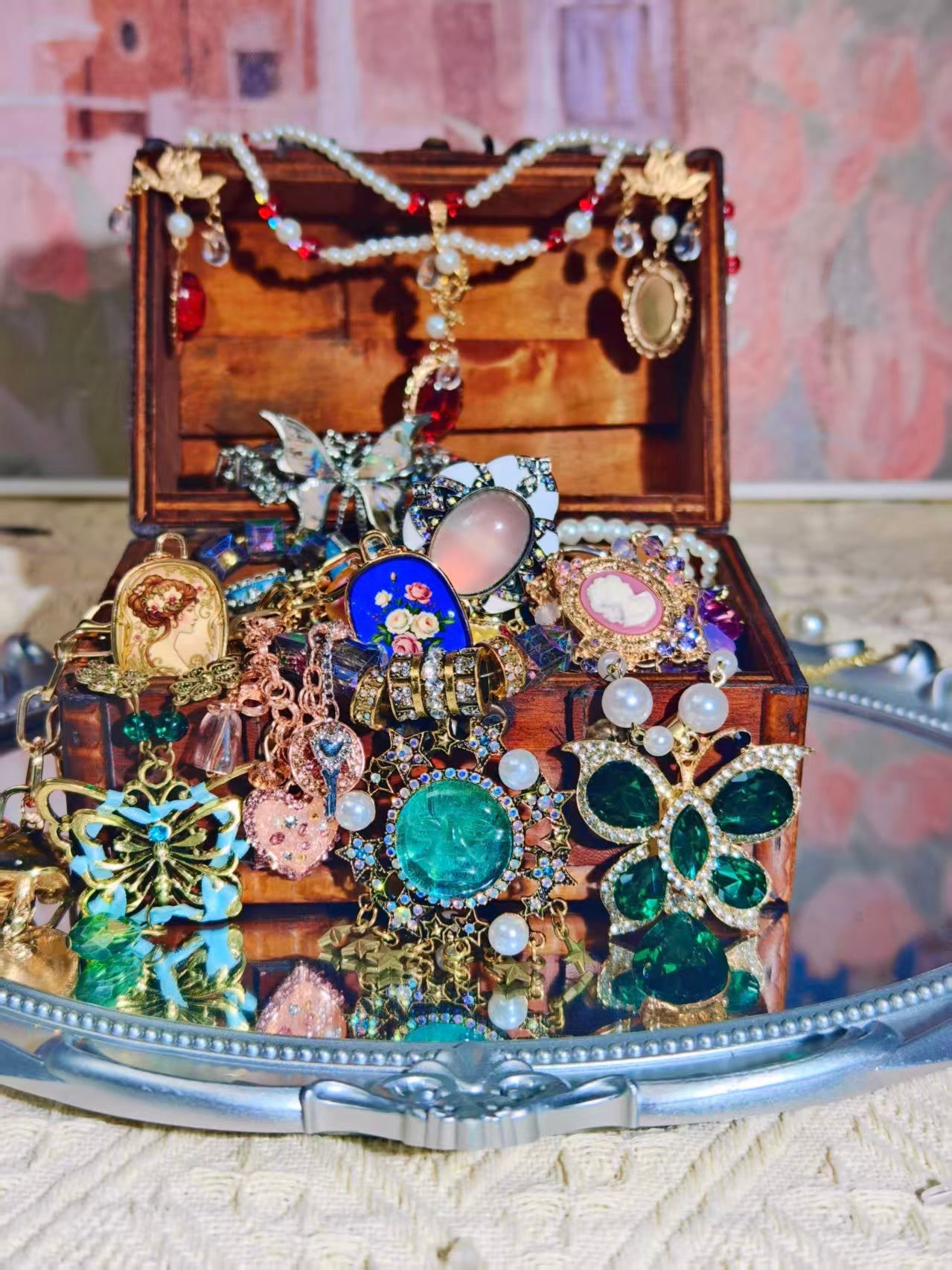 Vintage Treasure Box |  26061202  (43 pcs)