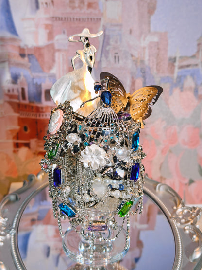 White Lady & Black Wings| Mystery Jewelry Jar 268259