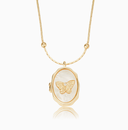 Customizable Butterfly Photo Locket Necklace - Keep Your Loved Ones Close