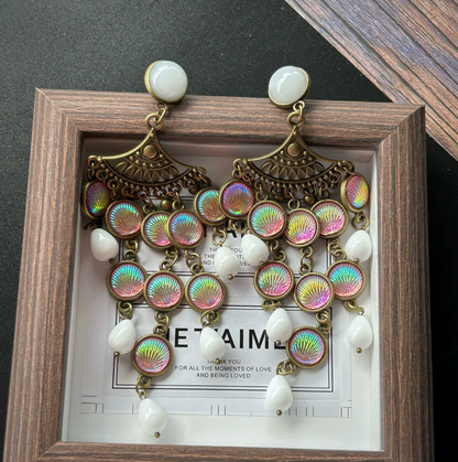 Ethnic-Inspired Pink Resin Shell Earrings – Vintage Court-Style Statement Jewelry