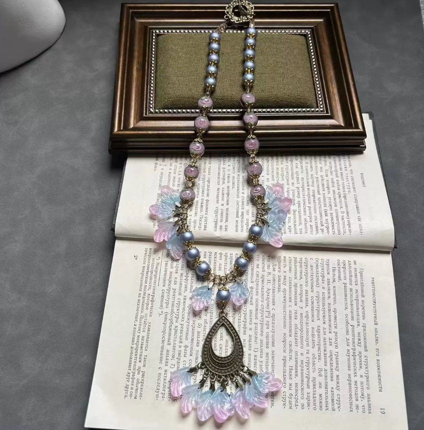 Vintage Handmade Pink Leaf & Purple Floral Glass Necklace & Earrings Set – Statement Tassel Jewelry