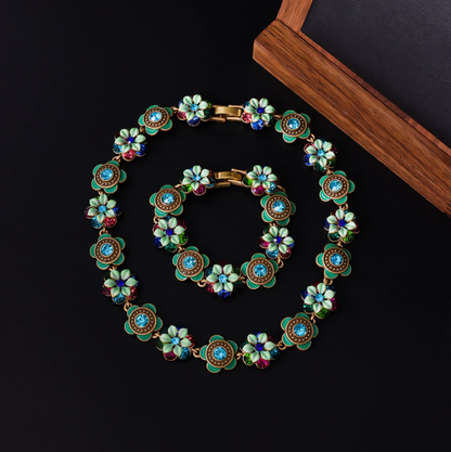 Vintage Court-Style Floral Necklace Set – Light Luxury Enamel Painted Jewelry