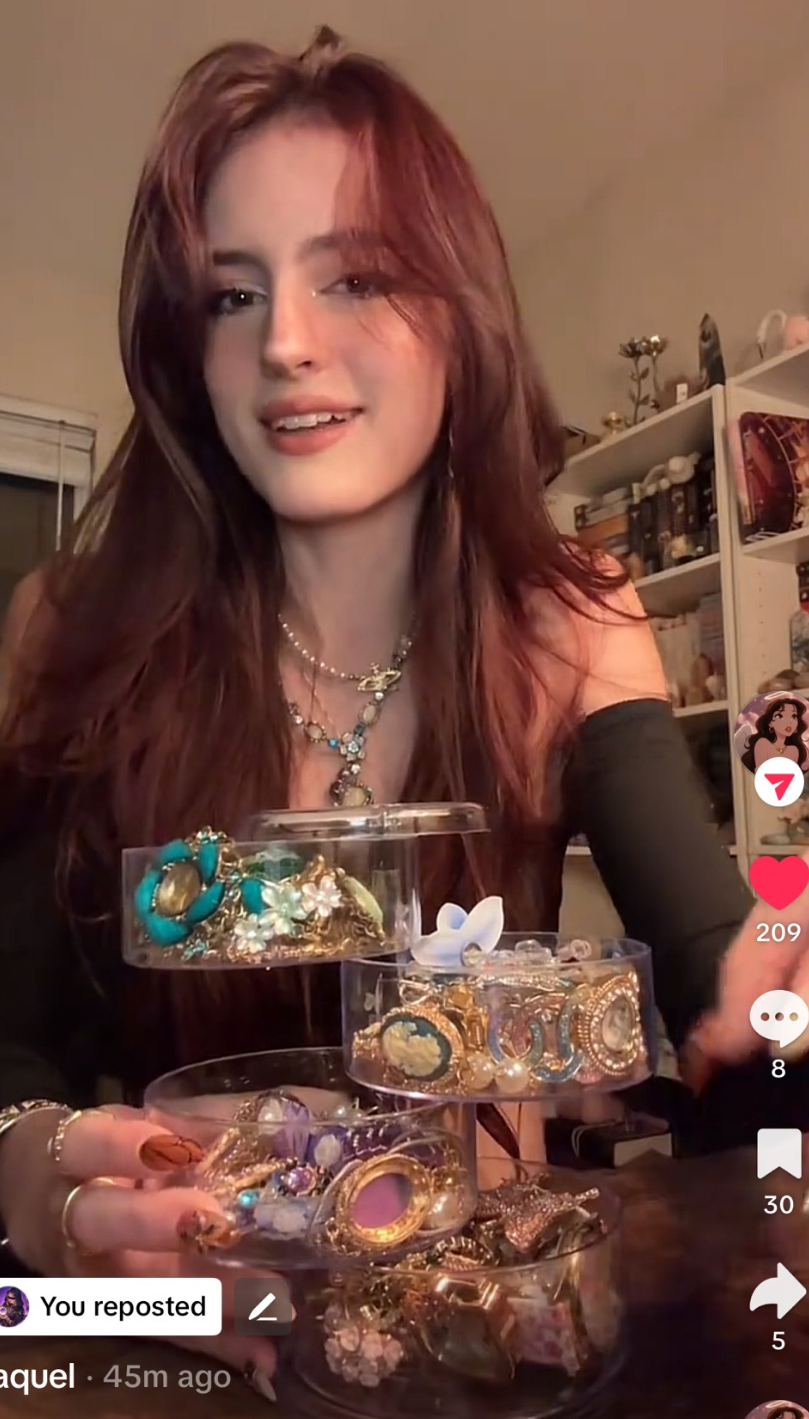RAQUEL -Similar Style | Tower Mystery Jewelry Jar 260817